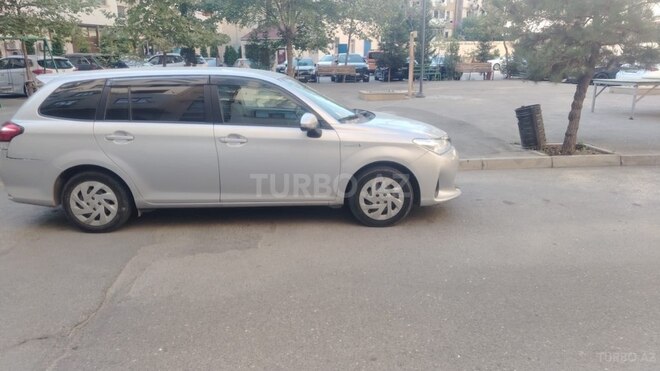 Toyota Corolla Fielder 2018, 160,000 km - 1.5 l - Bakı