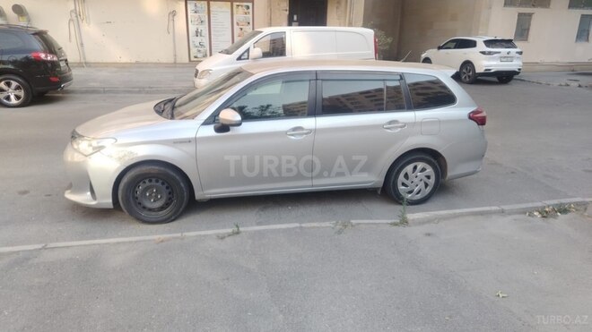 Toyota Corolla Fielder 2018, 160,000 km - 1.5 l - Bakı