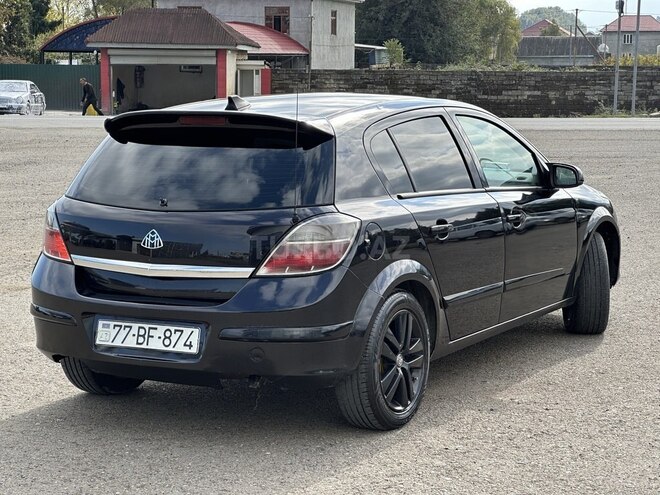 Opel Astra 2006, 388,000 km - 1.3 l - Bakı