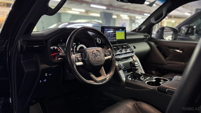 Toyota Land Cruiser 2022, 121,000 km - 3.3 l - Bakı