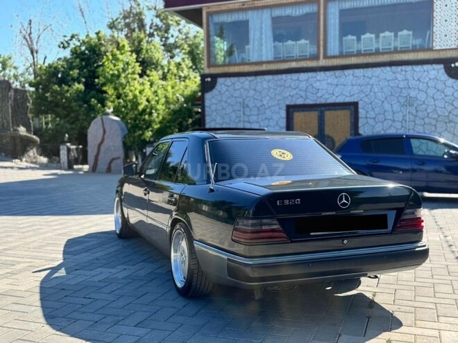 Mercedes E 300 1993, 530,000 km - 3.0 l - Sabirabad