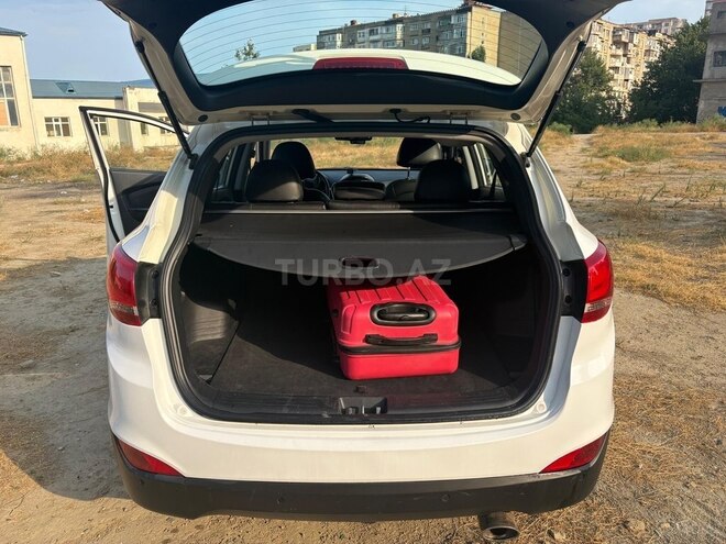 Hyundai ix35 2010, 215,000 km - 2.4 л - Bakı