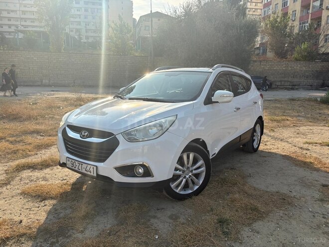 Hyundai ix35 2010, 215,000 km - 2.4 л - Bakı
