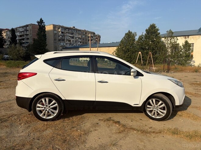 Hyundai ix35 2010, 215,000 km - 2.4 л - Bakı
