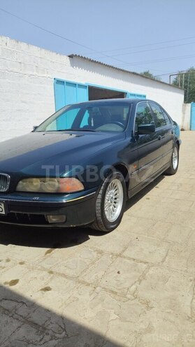 BMW 528 1996, 283,264 km - 2.8 l - Salyan