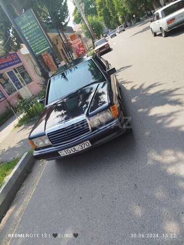 Mercedes 190 1990, 250,000 km - 2.0 l - Göyçay