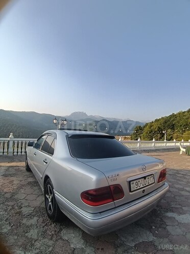 Mercedes E 220 1996, 376,000 km - 2.2 l - Bakı