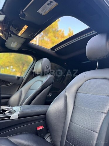 Mercedes C 300 2015, 235,000 km - 2.0 l - Bakı