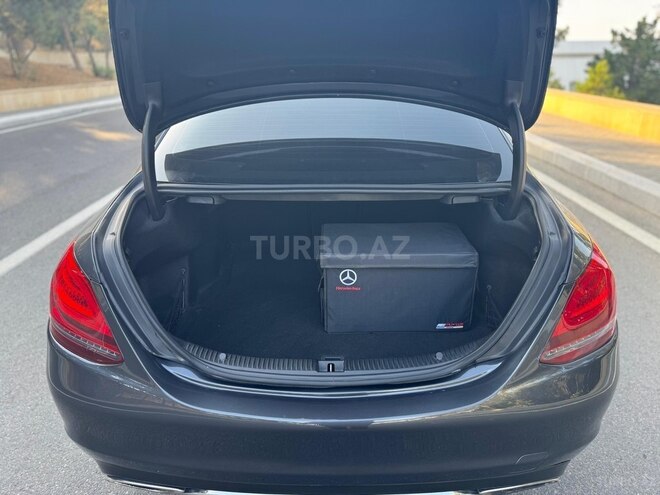 Mercedes C 300 2015, 235,000 km - 2.0 l - Bakı