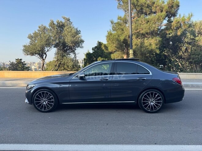 Mercedes C 300 2015, 235,000 km - 2.0 l - Bakı