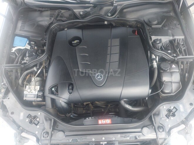 Mercedes E 220 2006, 228,800 km - 2.2 l - Qax