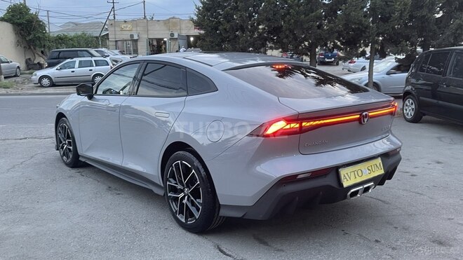 Changan  2025, 17,000 km - 1.5 л - Sumqayıt