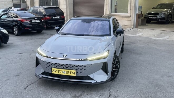 Changan  2025, 17,000 km - 1.5 л - Sumqayıt