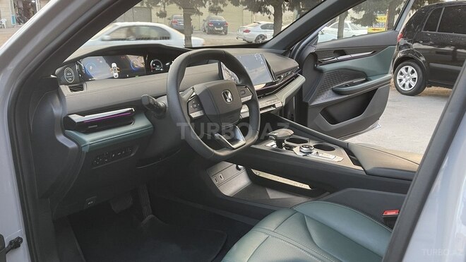Changan  2025, 17,000 km - 1.5 л - Sumqayıt