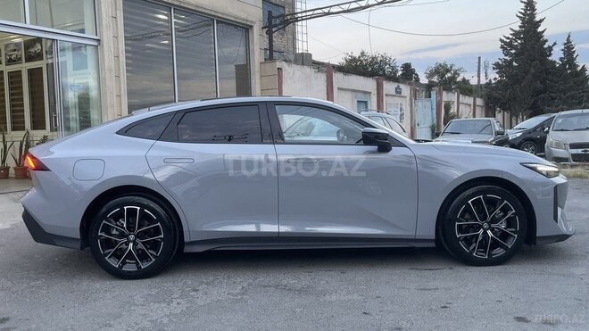 Changan  2025, 17,000 km - 1.5 л - Sumqayıt