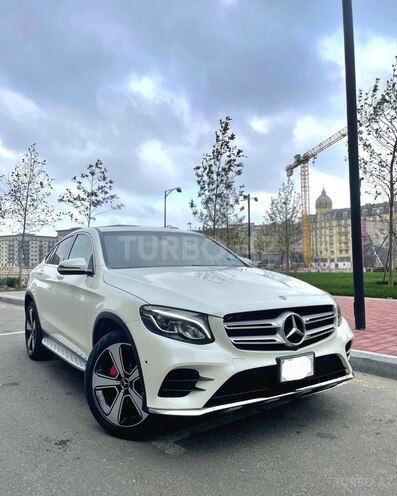 Mercedes GLC 300 4MATIC Coupe 2018, 119,000 km - 2.0 l - Bakı