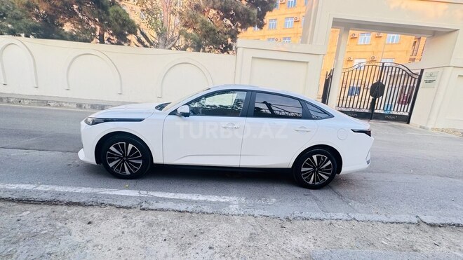 Changan Qiyuan A05 2025, 547 km - 1.5 л - Bakı