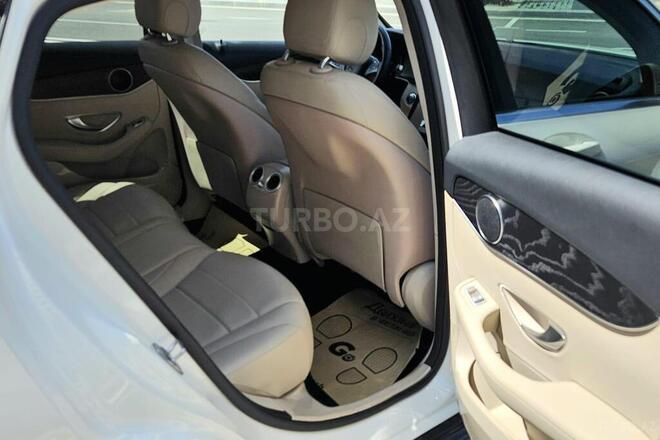 Mercedes GLC 300 4MATIC Coupe 2018, 119,000 km - 2.0 l - Bakı