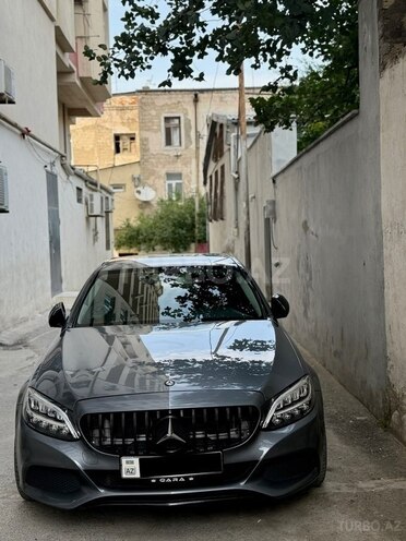 Mercedes C 300 2017, 130,000 km - 2.0 л - Bakı