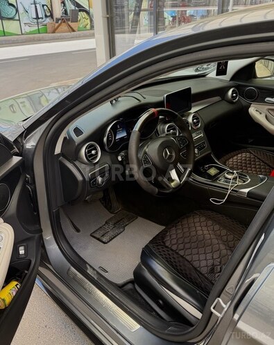 Mercedes C 300 2017, 130,000 km - 2.0 л - Bakı
