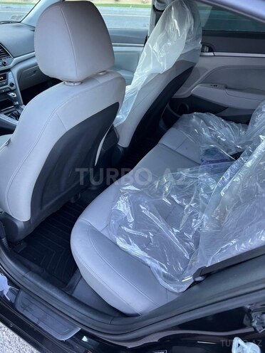 Hyundai Elantra 2017, 114,263 km - 2.0 l - Bakı