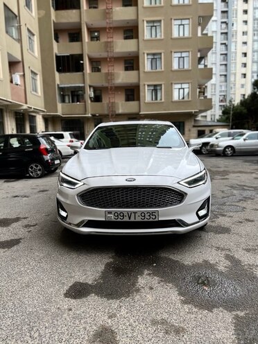 Ford Fusion (North America) 2018, 118,000 km - 2.0 l - Bakı