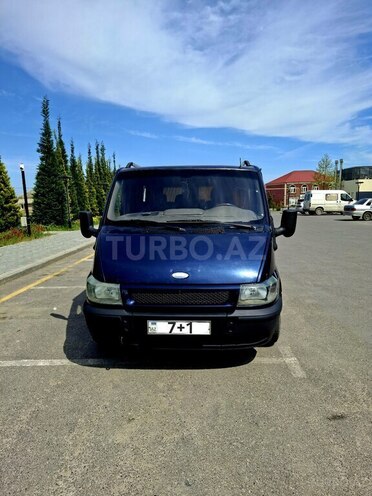 Ford Transit 2002, 568,600 km - 2.0 l - Quba