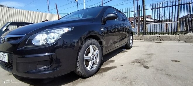 Hyundai i30 2009, 280,000 km - 1.4 l - Qusar