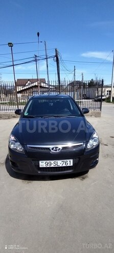 Hyundai i30 2009, 280,000 km - 1.4 l - Qusar
