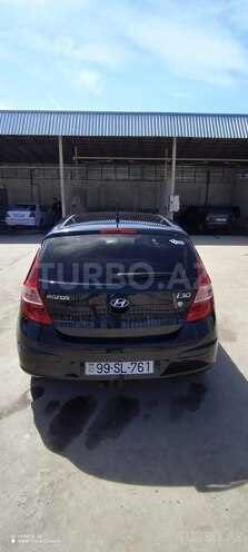 Hyundai i30 2009, 280,000 km - 1.4 l - Qusar