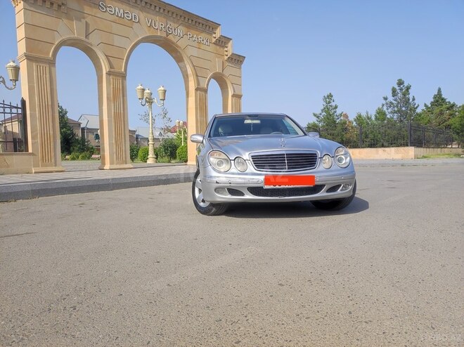 Mercedes E 240 2002, 381,895 km - 2.4 l - Yevlax