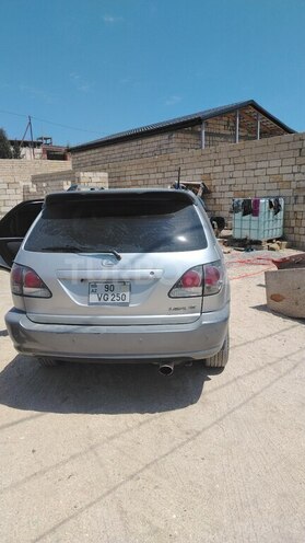 Toyota Harrier 2001, 173,000 km - 2.2 l - Bakı