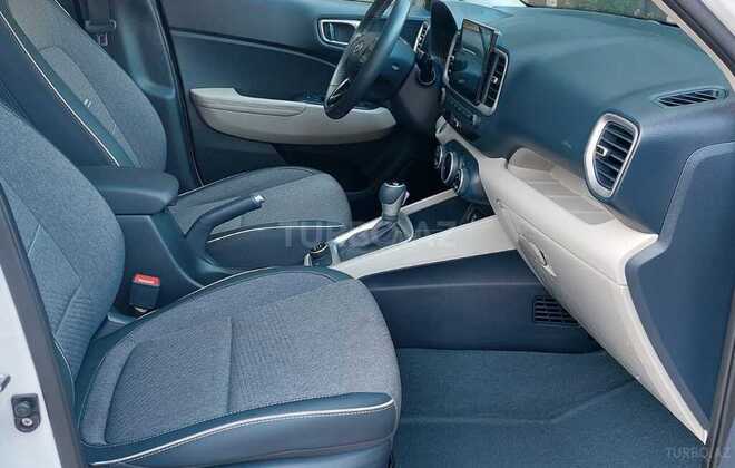 Hyundai Venue 2024, 9,500 km - 1.6 l - Bakı