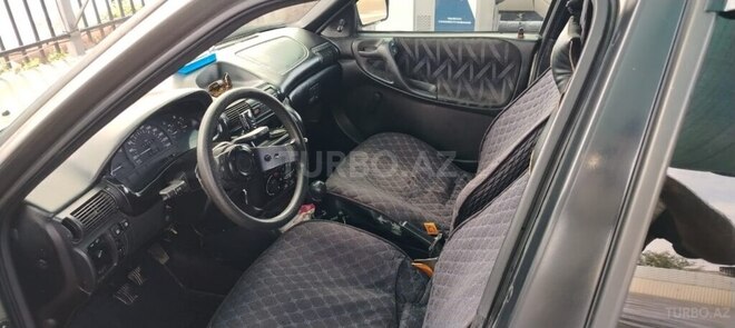 Opel Astra 1996, 300,000 km - 1.6 l - Qusar