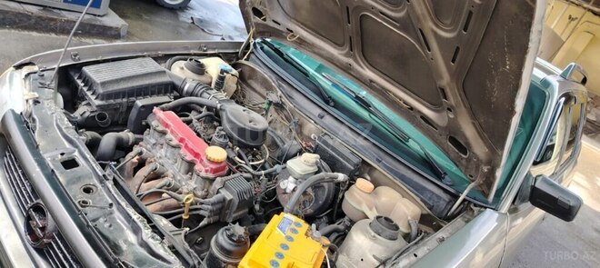 Opel Astra 1996, 300,000 km - 1.6 l - Qusar