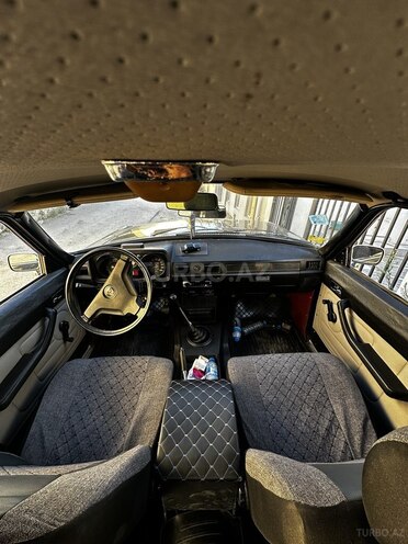 GAZ 24 1990, 70,000 km - 2.5 l - Bakı