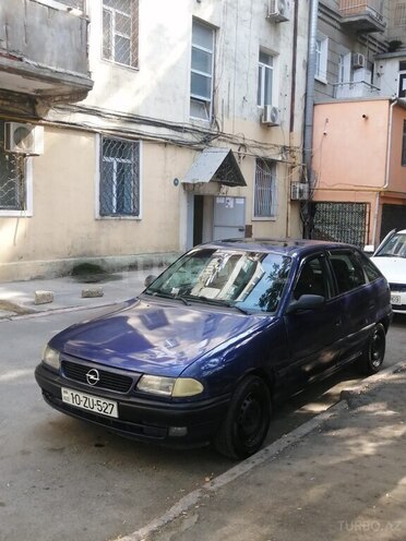 Opel Astra 1996, 469,000 km - 1.6 l - Bakı