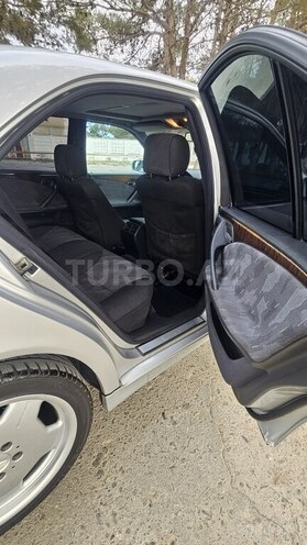 Mercedes E 280 2000, 303,000 km - 2.8 l - Bakı