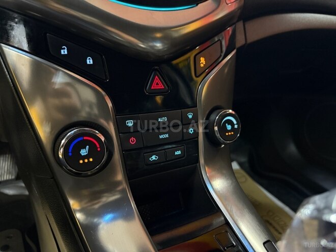 Chevrolet Cruze 2013, 185,000 km - 1.8 l - Sumqayıt