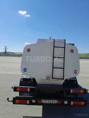 Ford Cargo 2008, 450,000 km - 7.5 l - Qobustan