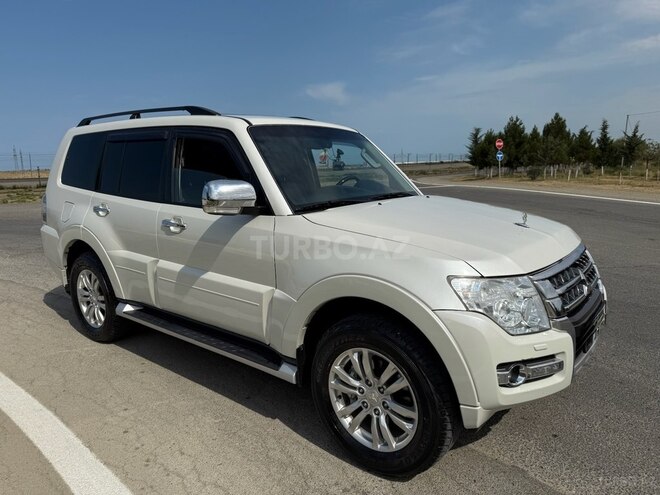 Mitsubishi Pajero 2014, 151,990 km - 3.8 л - Bakı
