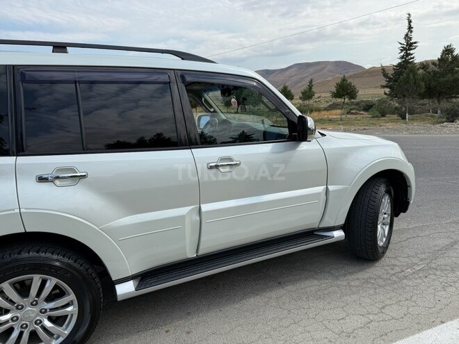 Mitsubishi Pajero 2014, 151,990 km - 3.8 л - Bakı