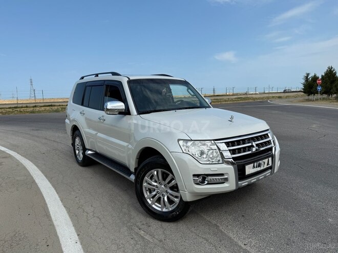 Mitsubishi Pajero 2014, 151,990 km - 3.8 л - Bakı