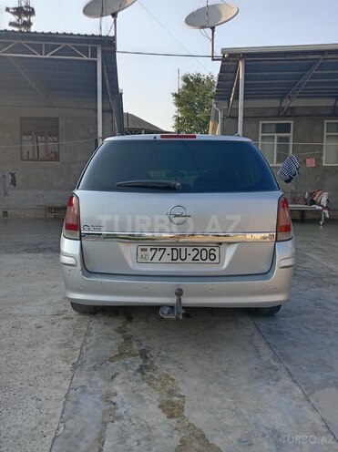 Opel Astra 2006, 290,000 km - 1.3 l - Sabirabad