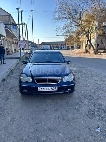 Mercedes C 200 2001, 300,000 km - 2.2 l - İmişli