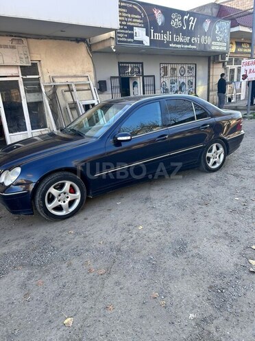 Mercedes C 200 2001, 300,000 km - 2.2 l - İmişli