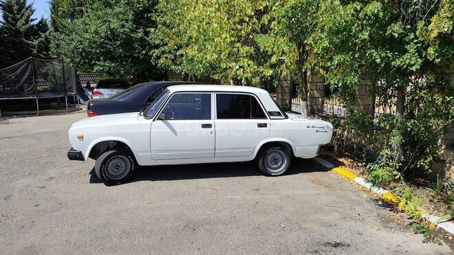 LADA (VAZ) 2107 2011, 75,000 km - 1.6 l - Göygöl