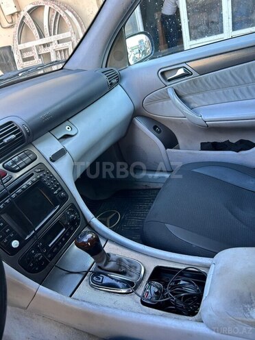 Mercedes C 200 2001, 300,000 km - 2.2 l - İmişli