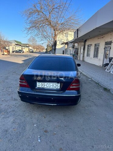 Mercedes C 200 2001, 300,000 km - 2.2 l - İmişli