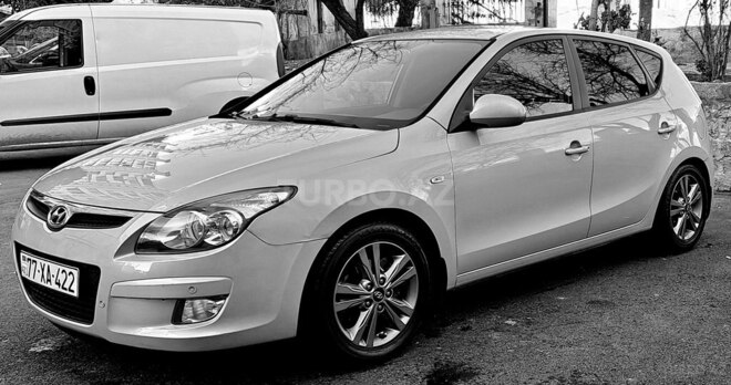 Hyundai i30 2009, 200,000 km - 1.6 l - Bakı